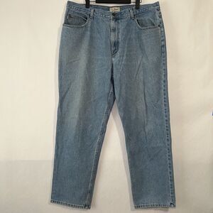 L.L. Bean Relaxed Fit Jeans Mens Size 40x30 (38x30 Measured) Slightly Distressed